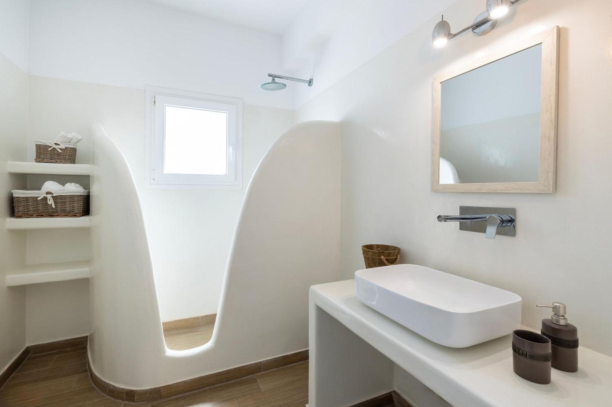 Cinnamon Villa With Private Hot Tub Pyrgos Kallistis ภายนอก รูปภาพ